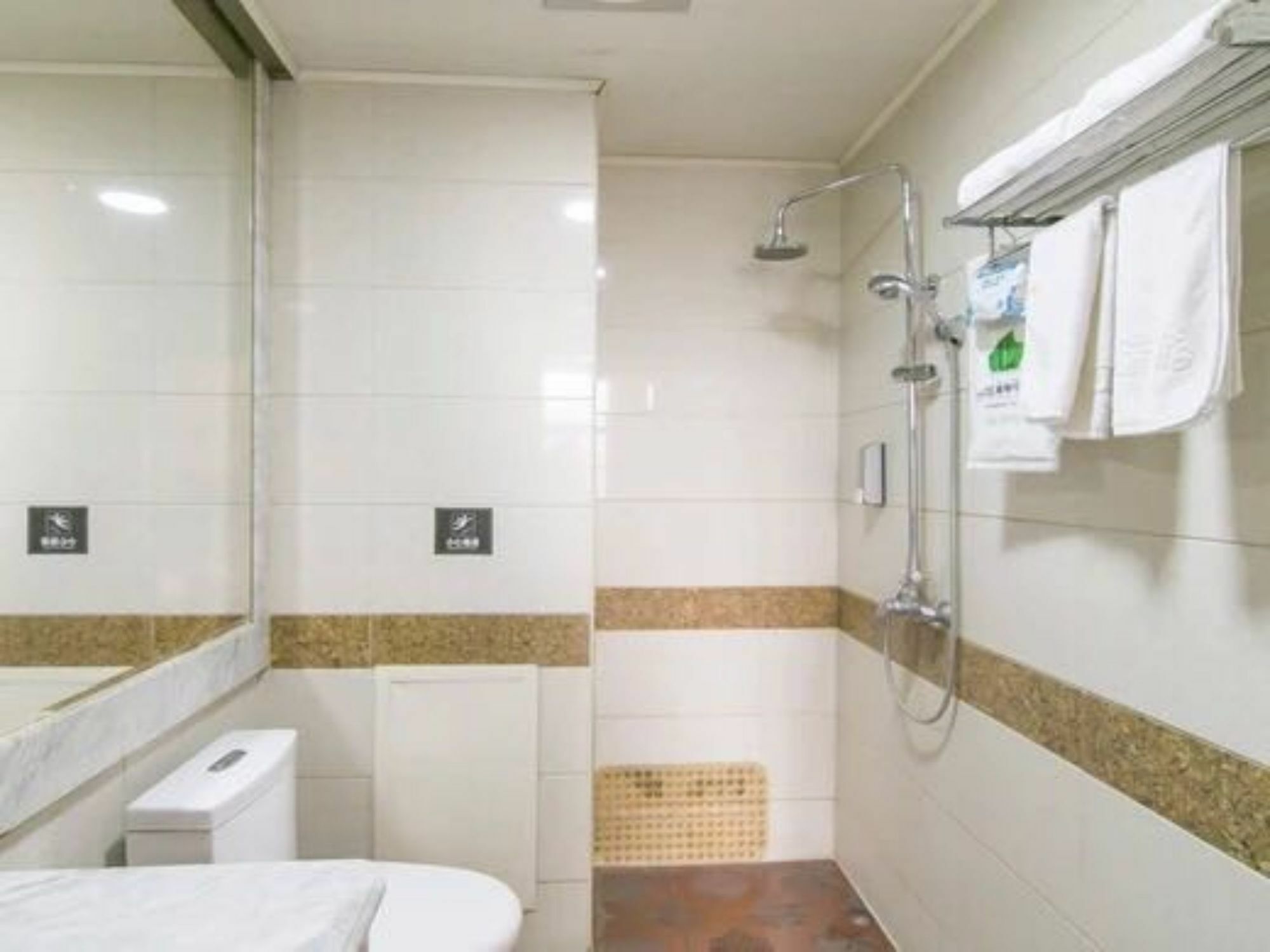 Tianjin Bindao Business Hotel Binhai  Екстериор снимка